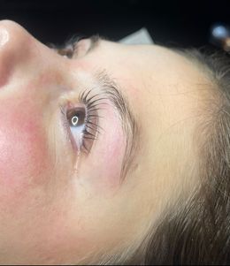 Eindresultaat na en wimperlifting